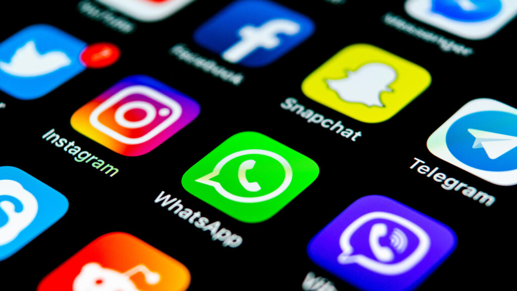 social only pictogrammen op een telefoon